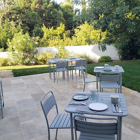Bed and Breakfast La Bastide D'Alix Эгюий Экстерьер фото
