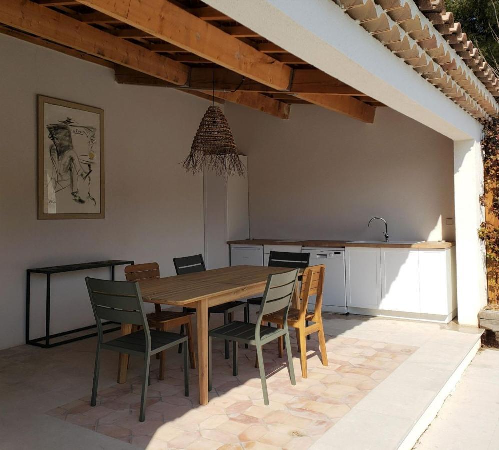 Bed and Breakfast La Bastide D'Alix Эгюий Экстерьер фото