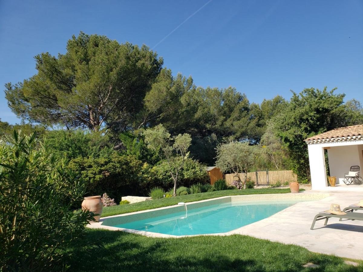 Bed and Breakfast La Bastide D'Alix Эгюий Экстерьер фото