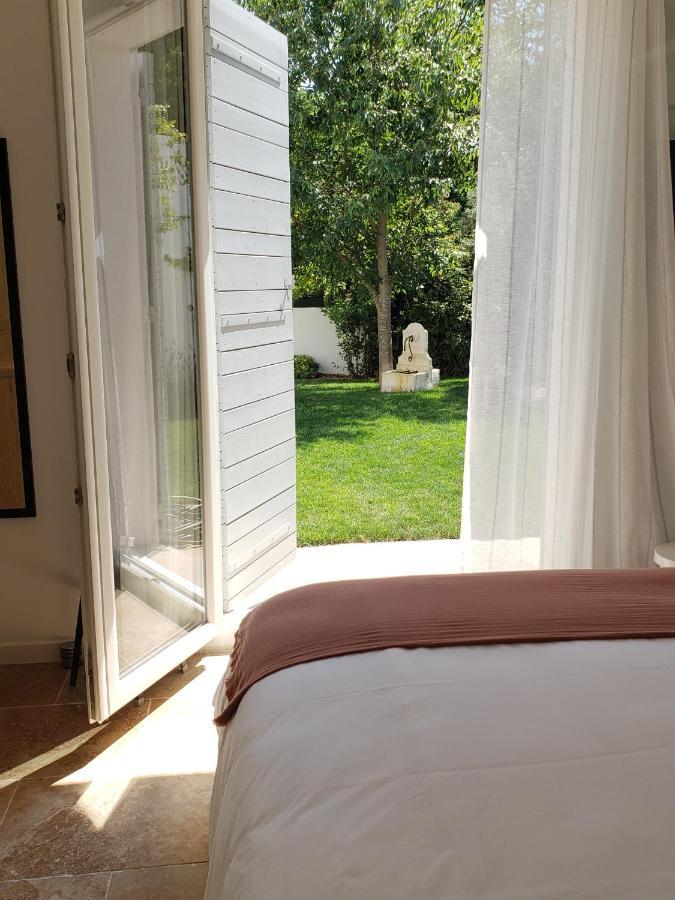 Bed and Breakfast La Bastide D'Alix Эгюий Экстерьер фото