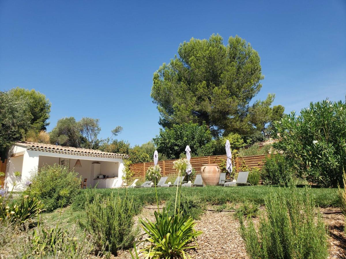 Bed and Breakfast La Bastide D'Alix Эгюий Экстерьер фото