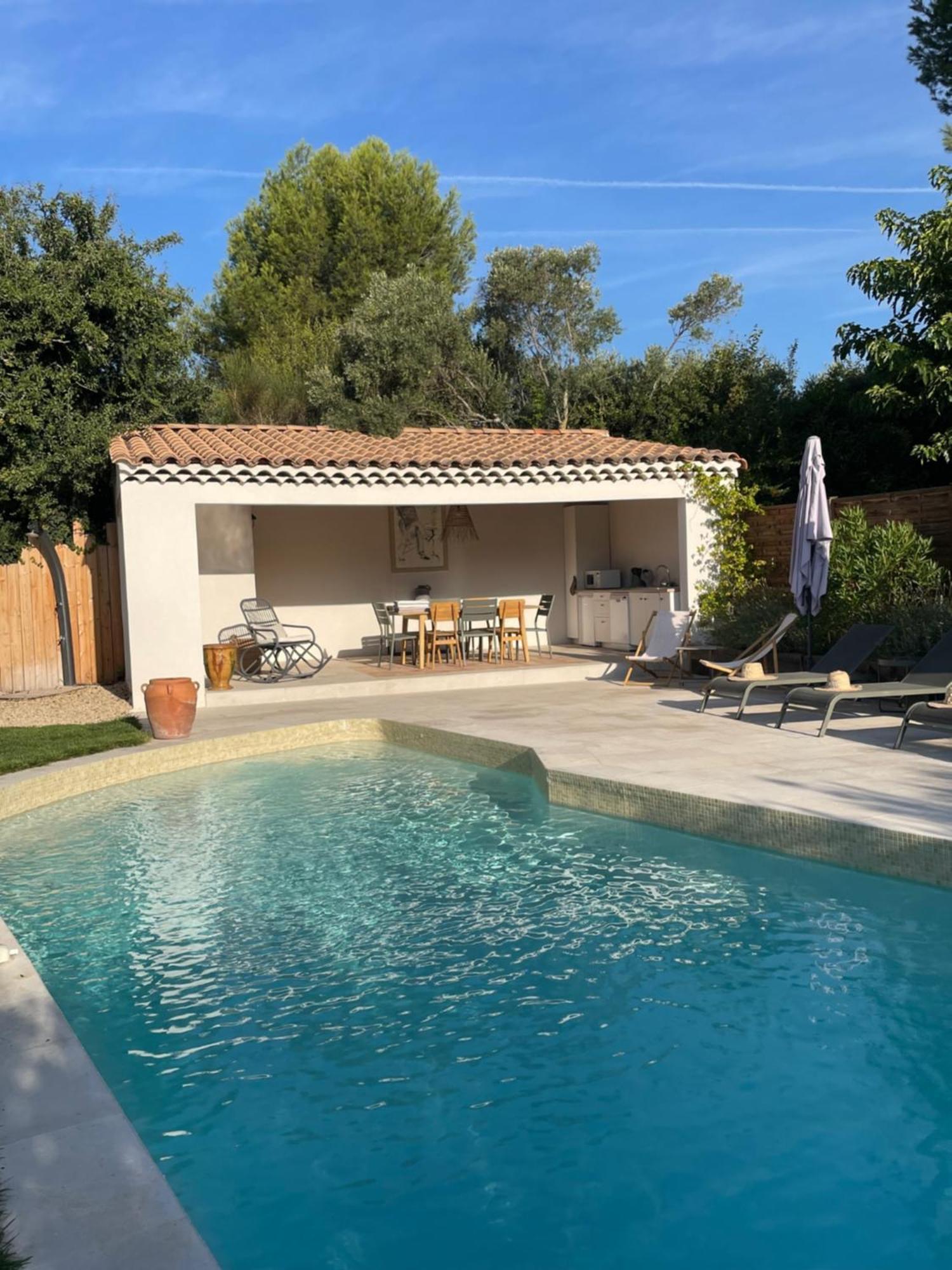 Bed and Breakfast La Bastide D'Alix Эгюий Экстерьер фото