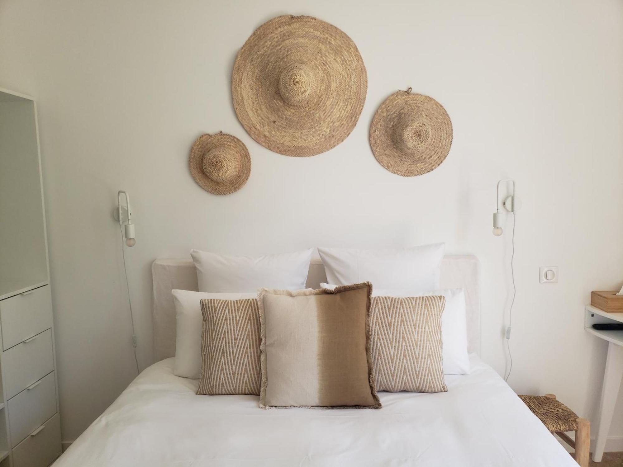 Bed and Breakfast La Bastide D'Alix Эгюий Экстерьер фото