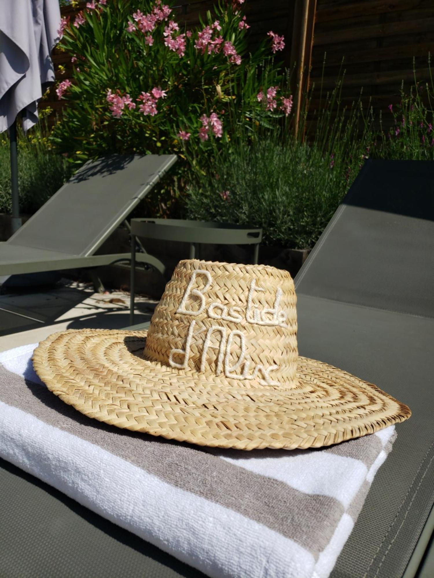 Bed and Breakfast La Bastide D'Alix Эгюий Экстерьер фото
